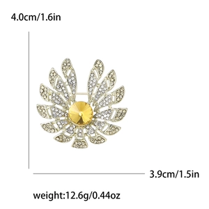 Broche fleur dorée avec pierre jaune et strass blancs, détails de taille 4,0 cm