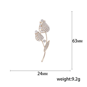 Broche tulipe élégante en strass dorés avec dimensions détaillées du produit