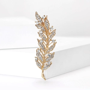 Élégante broche en forme de feuille dorée sertie de cristaux brillants pour femmes