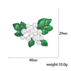 Elegant plant-inspired alloy brooch with green enamel leaves and white pearls decoration