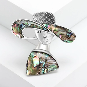 Vintage Alloy Abalone Shell Lady Portrait Brooch Pin Elegant Women Fashion Wide Brim Hat Silhouette Suit Accessory Jewelry