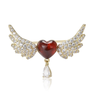 Luxury Copper Heart Angel Wings Brooch With Zirconia Inlaid Micro-pave Heart Wing Corsage Pin For Women Fashion Jewelry