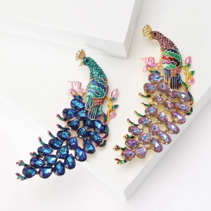Vintage Peacock Brooch For Women Alloy Rhinestone Enamel Animal Breastpin For Coat Suit Fashion Jewelry Accessory Gift