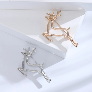 Broches rennes minimalistes en or et argent avec un design élégant en métal évidé