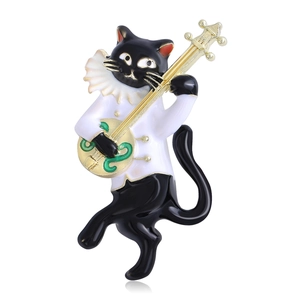 Creative Cute Alloy Enamel Cat Musical Instrument Brooch Cartoon Animal Banjo Playing Cat Lapel Pin For Women Jewelry Gift