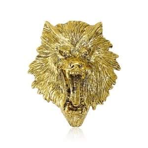 Vintage golden lion head brooch with intricate carved details for men suit accessories