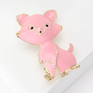 Charming pink enamel cat brooch with gold metal plating for a stylish creative animal look