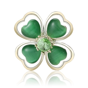 Elegant Gold Plated Alloy Green Cat Eye Stone Four-Leaf Clover Brooch Rhinestone Heart Shape Jewelry Pin For Women Dress Accessory