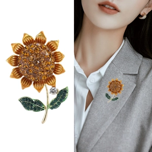 Elegance sunflower brooch with amber rhinestones and gold enamel for women's blazer