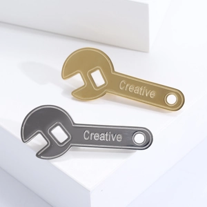 Creative Wrench Shape Alloy Brooch For Women Gold Silver Electroplated Tool Style Lapel Pin Fashion Clothing Accessories