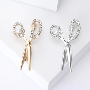 Creative Alloy Scissor Brooch With Rhinestone And Artificial Pearl Personalized Gold Silver Suit Lapel Pin For Men Women Jewelry