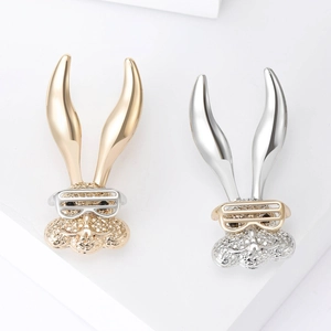 Cute Long Ears Rabbit Brooch Wearing Glasses Animal Pin Alloy Rhinestone Inlaid Two Tone Fashion Jewelry Accessory For Women