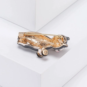Back view of cute cat barbell brooch in gold-plated alloy with pin fastener