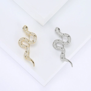 Broche serpent exquise en or et argent avec micro-incrustations de pierres de zircone
