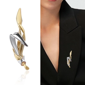 Abstract two-tone streamlined alloy brooch for suits with polished gold and silver finish
