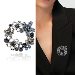 Blue rhinestone floral wreath brooch on silver alloy base for elegant suit jackets