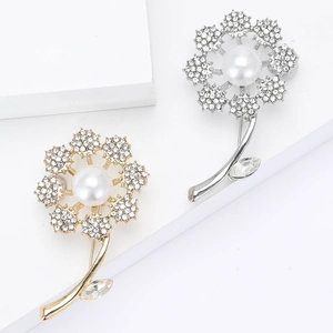 Elegant Alloy Dandelion Flower Brooch With Faux Artificial Pearl Rhinestone Gold Silver Pin For Women Suit Dress Party Accessories