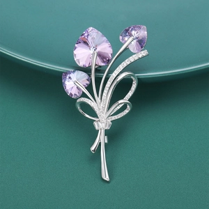 Elegant heart-shaped purple crystal flower bouquet brooch with micro-paved cubic zirconia