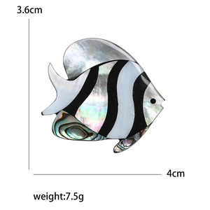 Élégante broche poisson tropicale en nacre naturelle et coquille d'ormeau