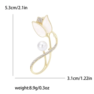 Elegant tulip brooch with shell petals and pearls, size 5.3x3.1cm for women fashion