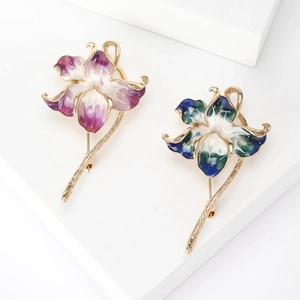 Elegant Alloy Flower Brooch Drip Oil Enamel Floral Pin Gradient Orchid Shape For Women Suits Coats Fashion Office Jewelry