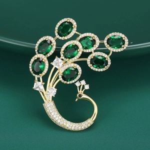 Broche Paon en Cuivre et Strass pour Femme Élégante Broche Animale avec Accents de Cristal Vert Bijoux Vintage Cadeau