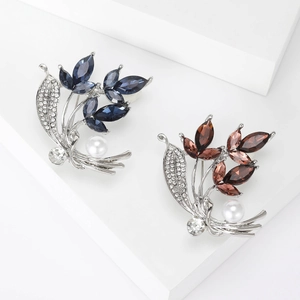 Vintage Orchidee Blume Brosche Für Damen Elegante Legierung Strass Eingelegt Künstliche Perle Nadel Mode Schmuck Für Bankett