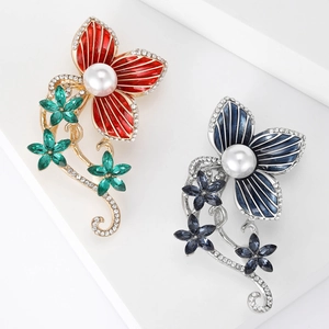 Exquisite Alloy Flower Brooch Pin With Imitation Artificial Pearl Enamel Rhinestone Elegant Floral Jewelry Accessory For Women Banquet Wedding