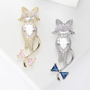 Cute Cat Brooch Alloy Rhinestone Bowtie Korean Style Fashion Animal Lapel Pin For Women Clothing Accessories