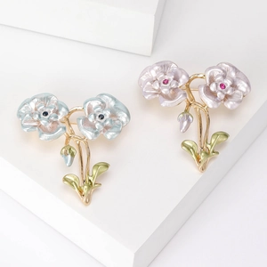 Eleganter Kamelienblüten-Brosche Für Damen Legierung Künstliche Perlenglasur Strass Eingelegte Blumenstecknadel Für Anzug Mantel Kleid Schmuck
