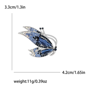 Broche papillon en cristal bleu avec monture en alliage d'argent et ses dimensions