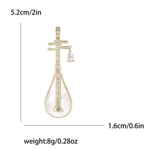 Elegant gold-plated pipa brooch with white mother of pearl and sparkling zircon stones