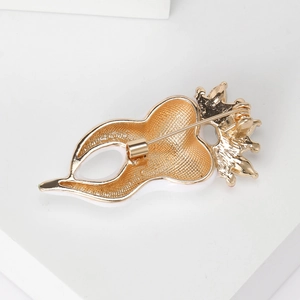 Broche créative en forme de dent avec strass et dos plaqué or et fermoir de sécurité