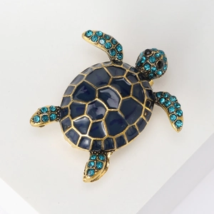 Vintage alloy sea turtle brooch with blue enamel and sparkling rhinestones for women