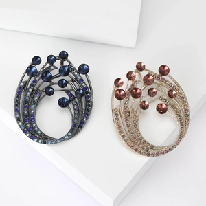 Vintage Alloy Rhinestone Flower Brooch Pin For Women Elegant Crystal Inlaid Corset Pin Jewelry For Suit Sweater Jacket