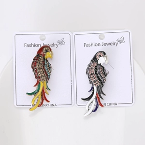 Détails de broches perroquet avec strass et émail coloré sur cartes de présentation
