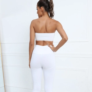 Detailed back view of white strapless yoga bra and high waist leggings fitness set