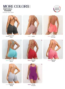 Détails de combishorts de yoga en huit couleurs dont le gris anthracite, latte et corail