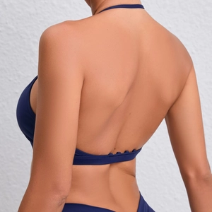 Soutien-gorge de sport bleu marine avec bretelle réglable et dos nu pour le yoga