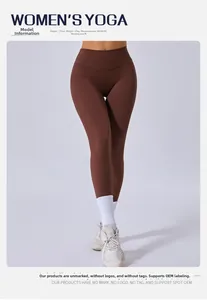 Détail du pantalon de yoga marron à taille haute avec tissu respirant et effet sculptant