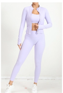 Ensemble de yoga 3 pièces violet clair avec veste zippée, brassière et legging taille haute