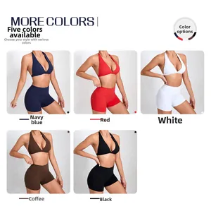 Yoga-Set schnelltrocknend in fünf Farben mit Sport-Tops und eng anliegenden Shorts