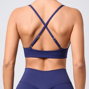 Soutien-gorge de sport dos nu avec bretelles réglables et legging de fitness taille haute