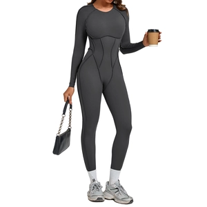 Tuta sportiva grigio scuro a maniche lunghe slim fit con cuciture strutturali e girocollo