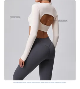 Haut de sport pour femmes avec dos ouvert en forme de cœur et coussinets amovibles