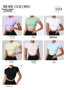 Vue détaillée montrant sept couleurs de hauts de sport courts et moulants pour femmes