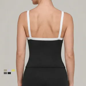 Canotta sportiva da donna con spalline a contrasto e ampio scollo a U sul retro