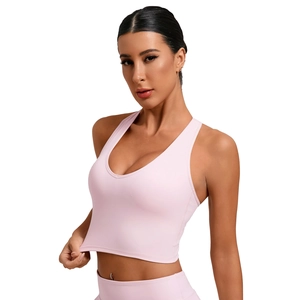 Débardeur de sport rose clair pour femme avec dos nageur et col en U pour le fitness