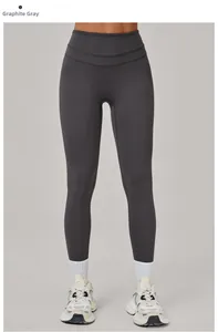 Détail du legging de yoga gris graphite à taille haute et ceinture de gainage