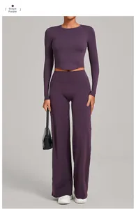 Ensemble haut moulant à manches longues et pantalon de yoga large en Grape Purple